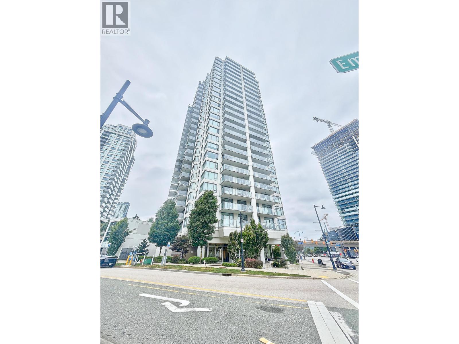 1804 602 COMO LAKE AVENUE, Coquitlam, British Columbia