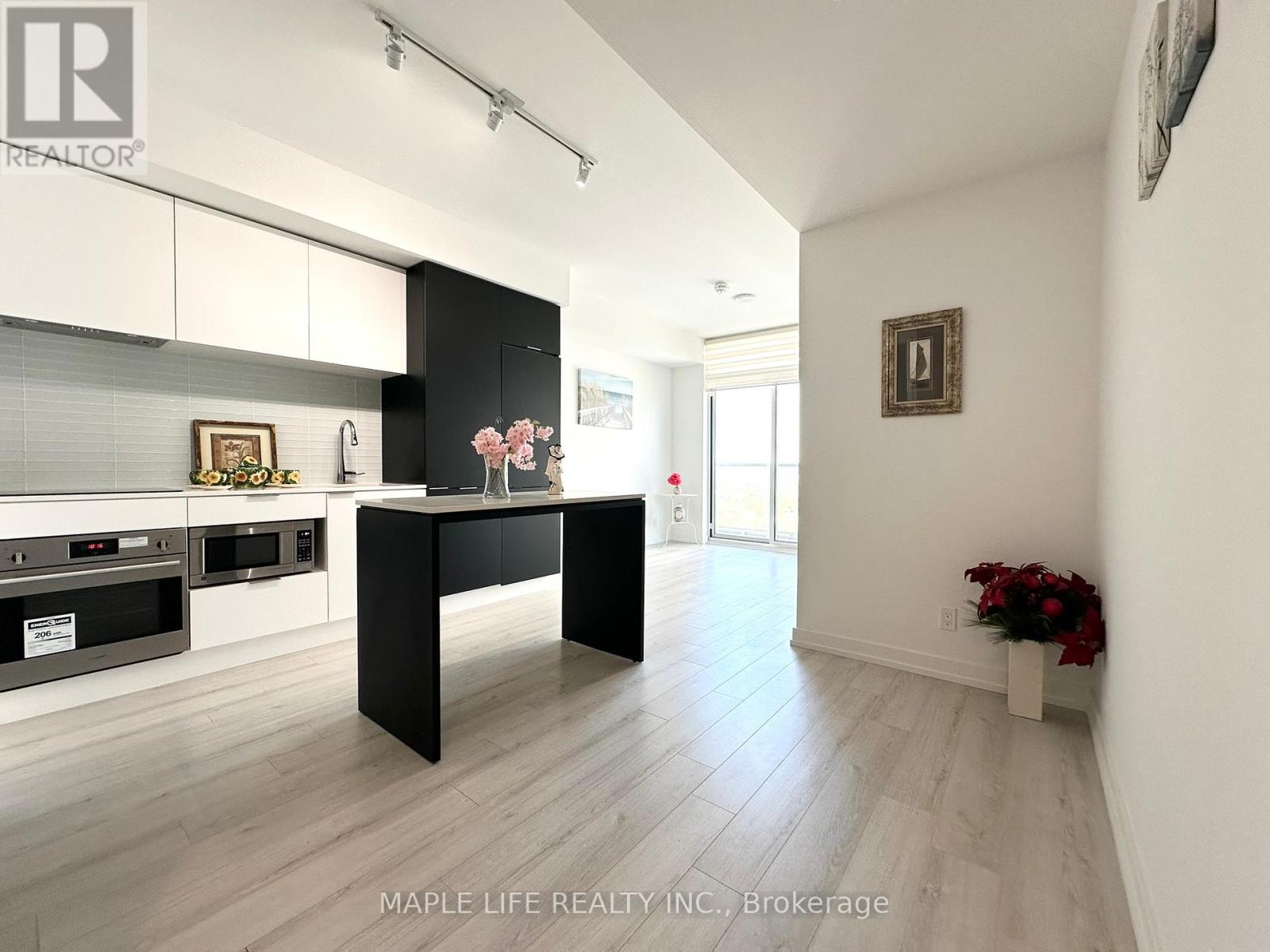 1901 - 33 Helendale Avenue, Toronto, Ontario  M4R 1C5 - Photo 10 - C12408219