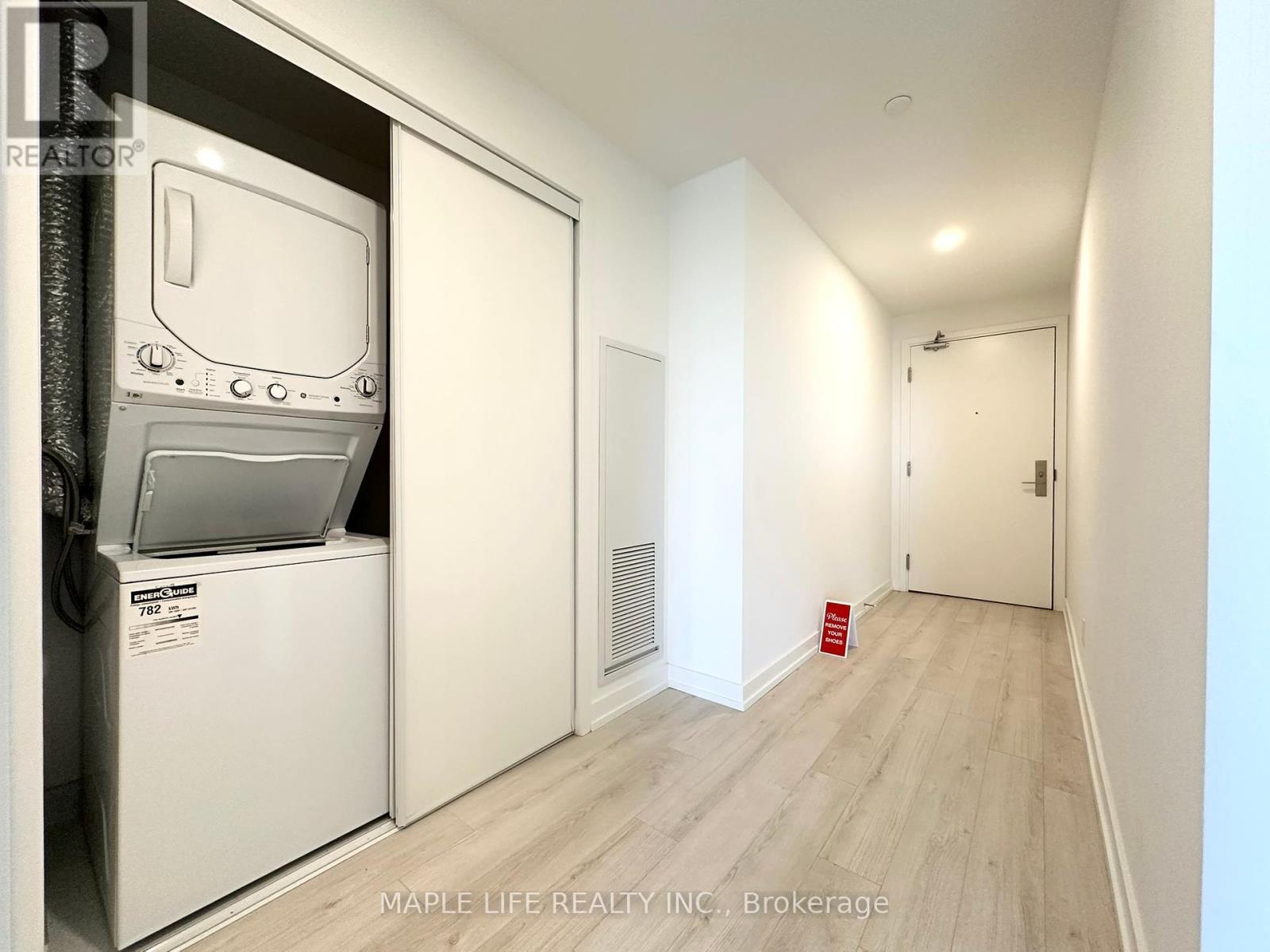 1901 - 33 Helendale Avenue, Toronto, Ontario  M4R 1C5 - Photo 18 - C12408219