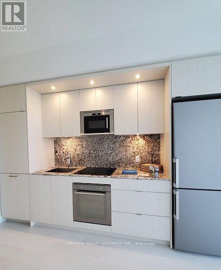 1006 - 30 Inn On The Park Drive, Toronto, Ontario M3C 0P7 - Photo 16 - C12408221