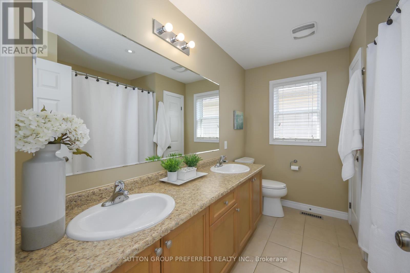 1141 Foxcreek Road, London North, Ontario  N6G 0C3 - Photo 30 - X12408232