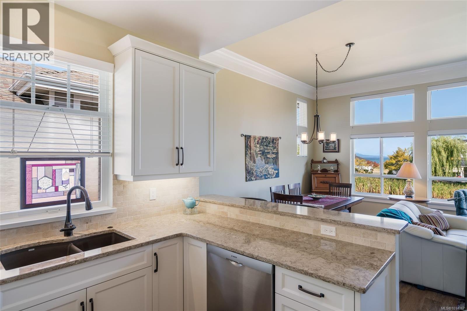 1315 Saturna Dr, Parksville, British Columbia  V9P 2X9 - Photo 4 - 1014067