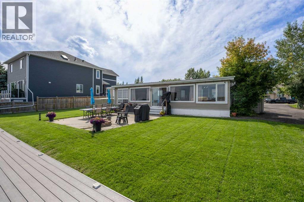828 West Chestermere Drive, Chestermere, Alberta  T1X 1B6 - Photo 42 - A2241515