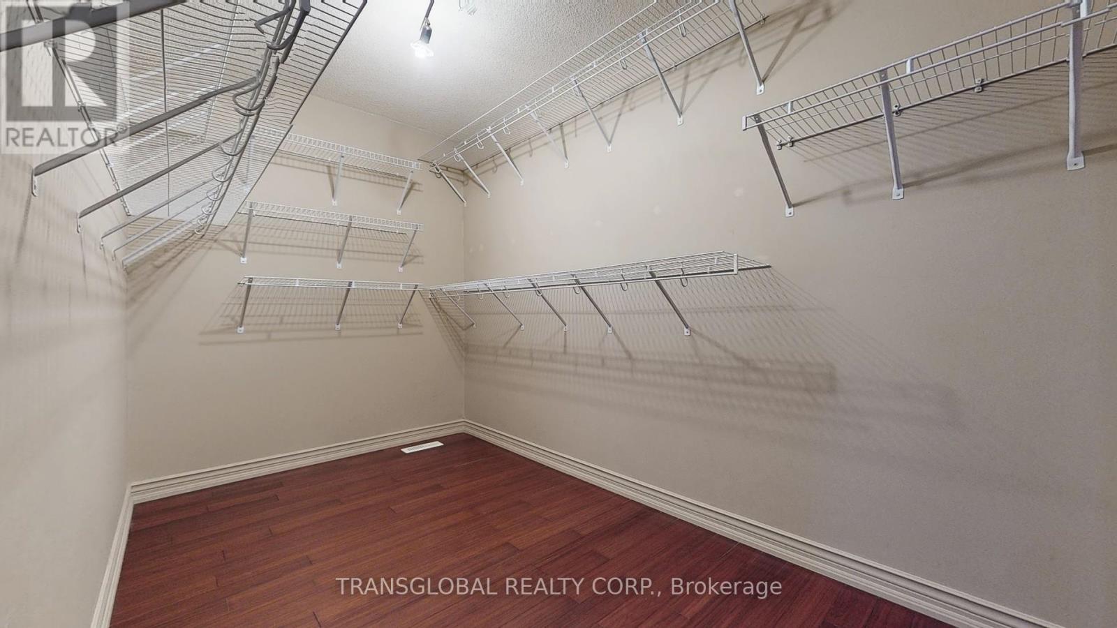 458 Beverley Glen Boulevard, Vaughan, Ontario  L4J 7S2 - Photo 12 - N12408230
