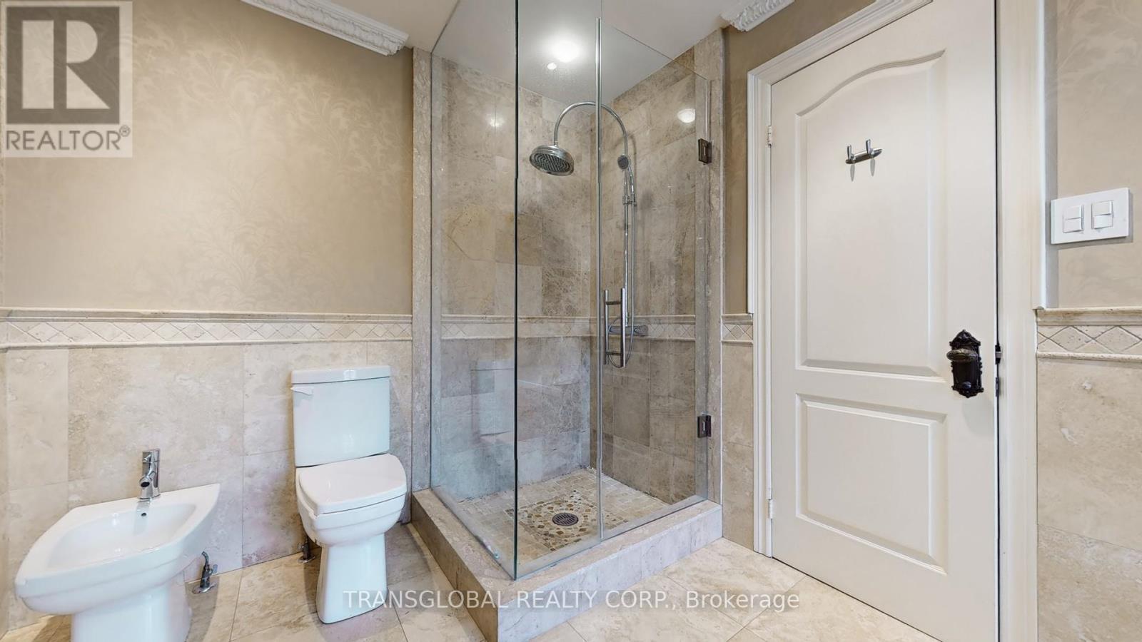 458 Beverley Glen Boulevard, Vaughan, Ontario  L4J 7S2 - Photo 14 - N12408230