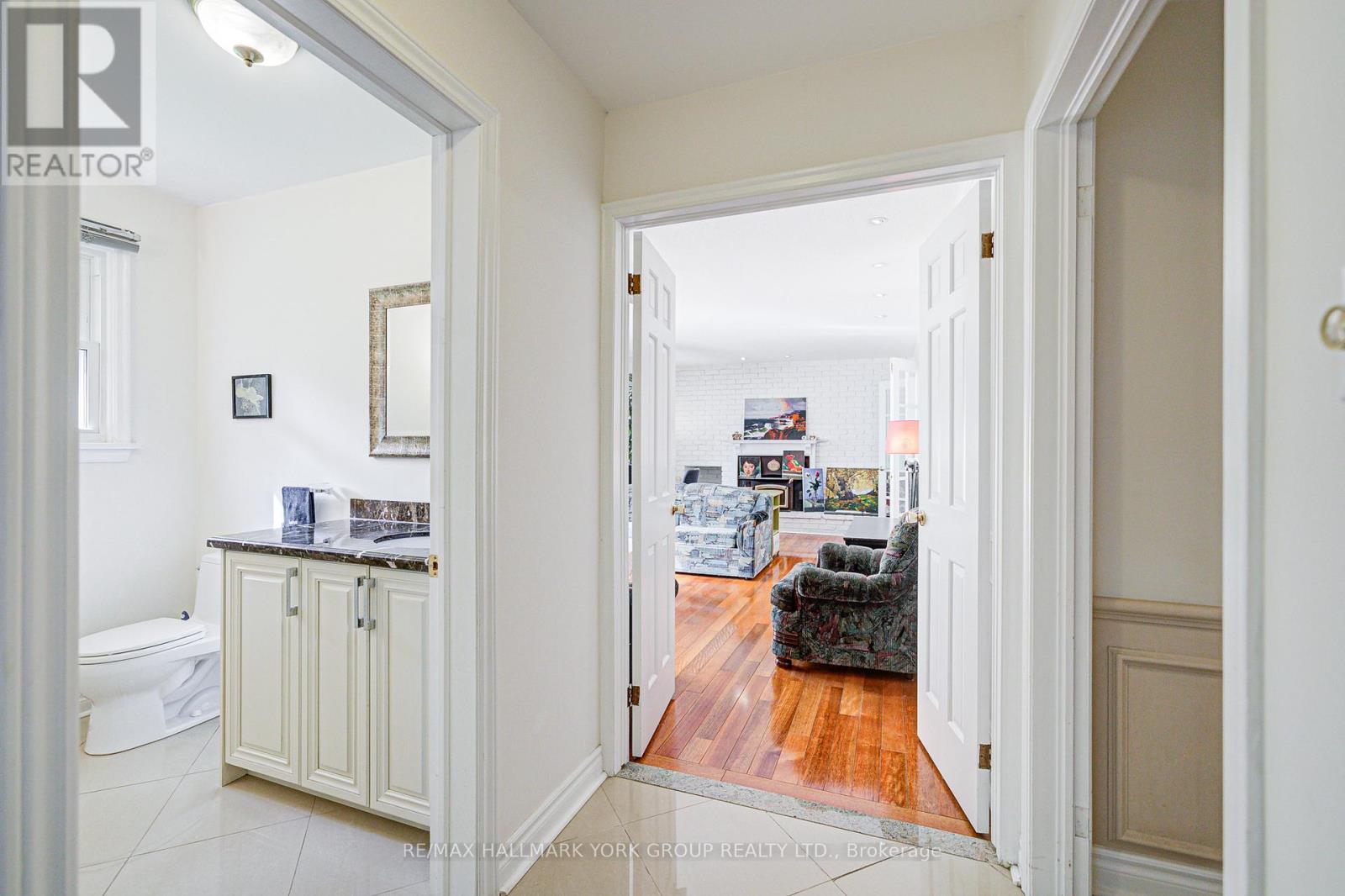 18 Kennedy Lane, Whitchurch-Stouffville, Ontario  L4A 2J5 - Photo 46 - N12408233