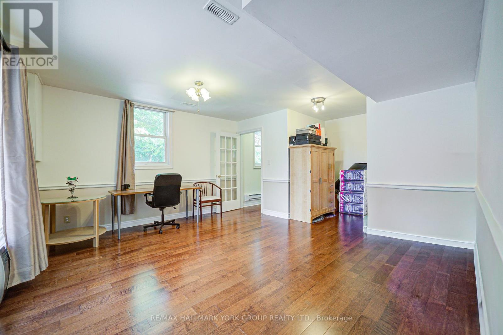 18 Kennedy Lane, Whitchurch-Stouffville, Ontario  L4A 2J5 - Photo 49 - N12408233