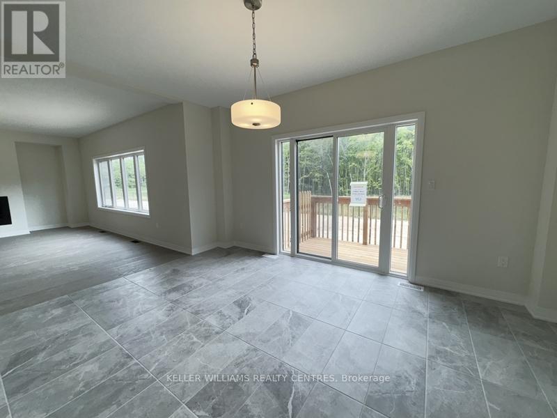 3157 Searidge Street, Severn, Ontario  L3V 8R1 - Photo 17 - S12408238