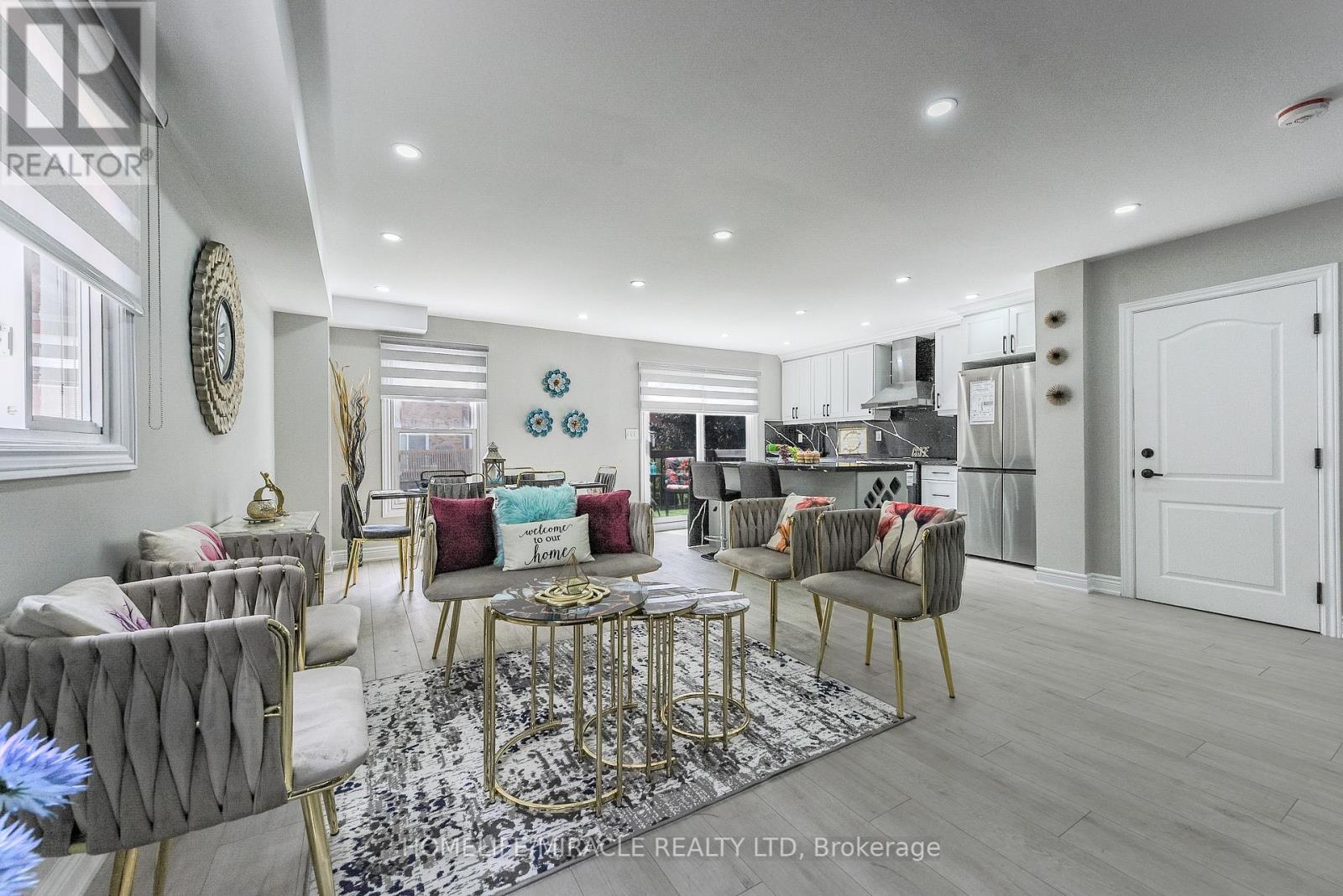 30 Peaceful Place, Brampton, Ontario  L6S 4E6 - Photo 12 - W12401769