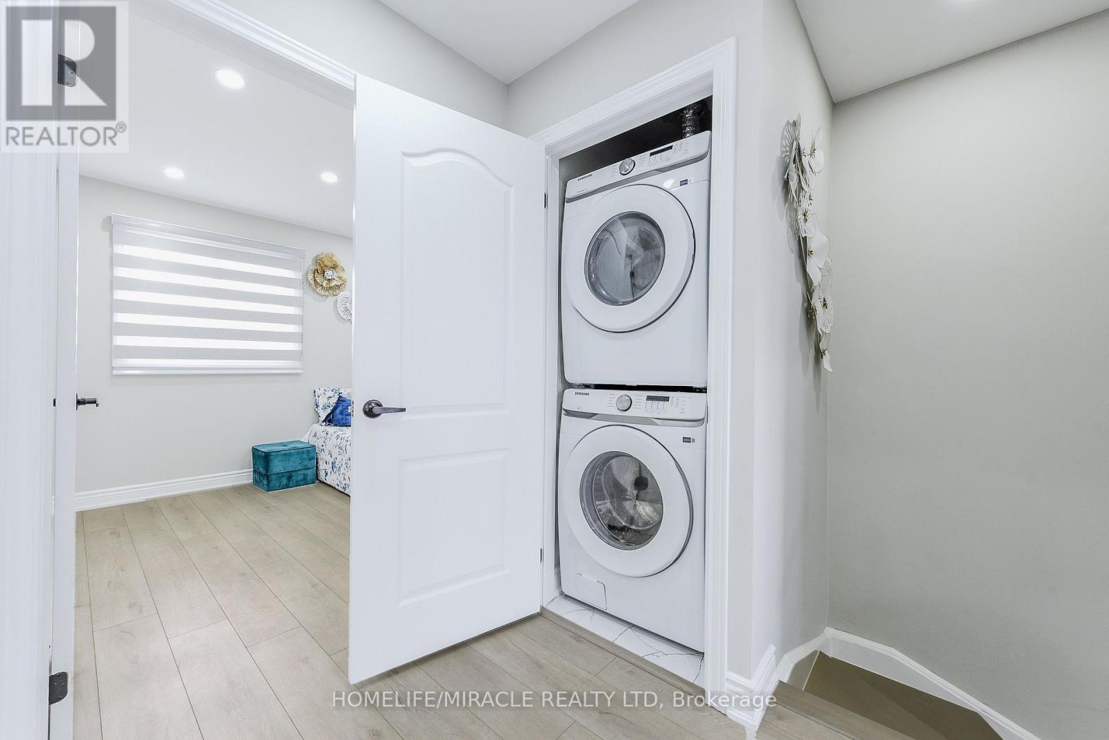 30 Peaceful Place, Brampton, Ontario  L6S 4E6 - Photo 27 - W12401769