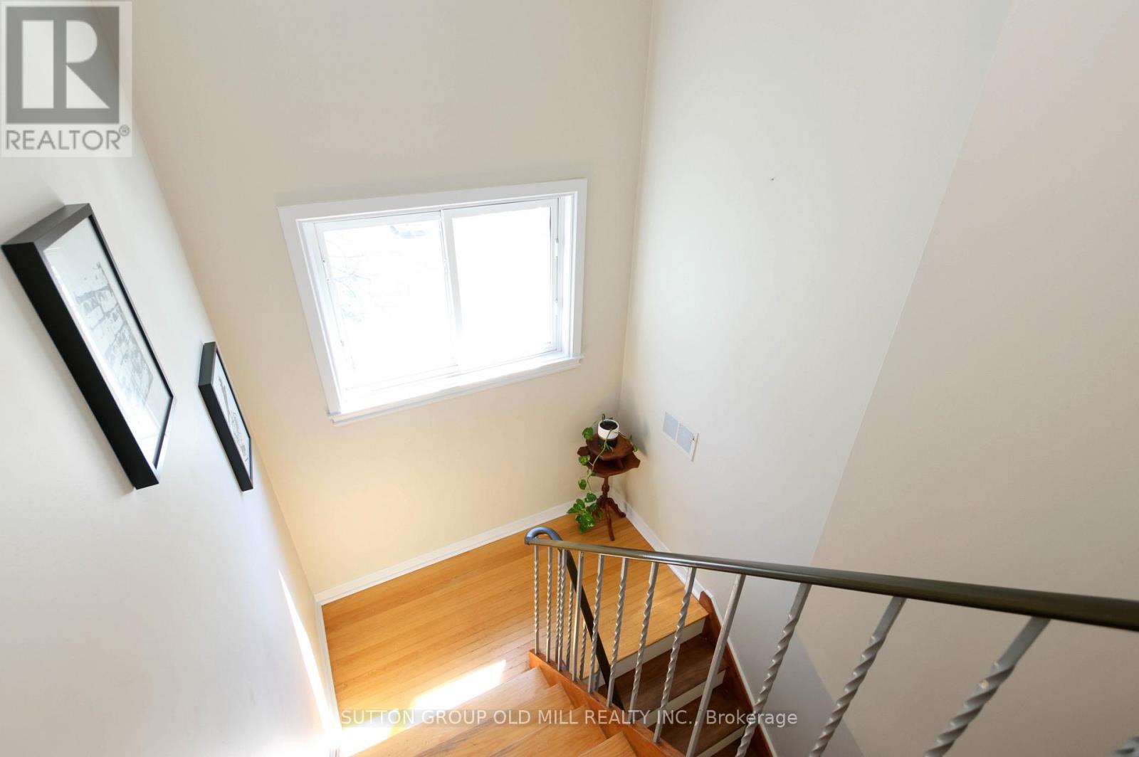 14 Louisa Street, Toronto, Ontario  M8V 2K6 - Photo 13 - W12408212