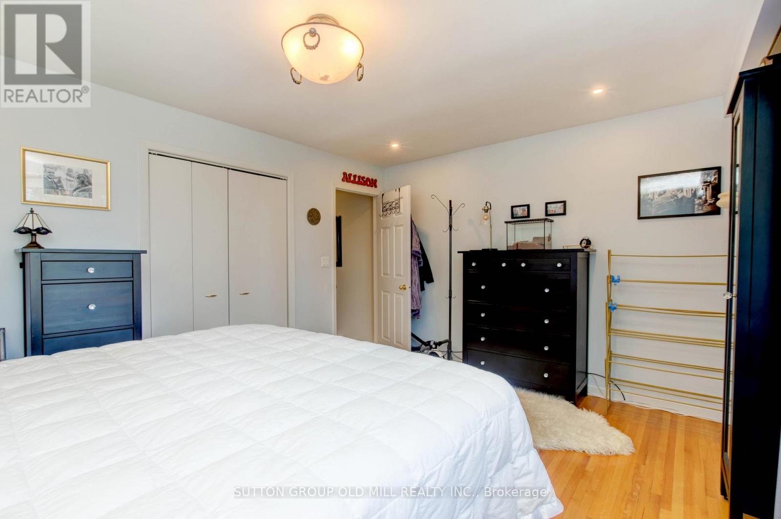 14 Louisa Street, Toronto, Ontario  M8V 2K6 - Photo 15 - W12408212