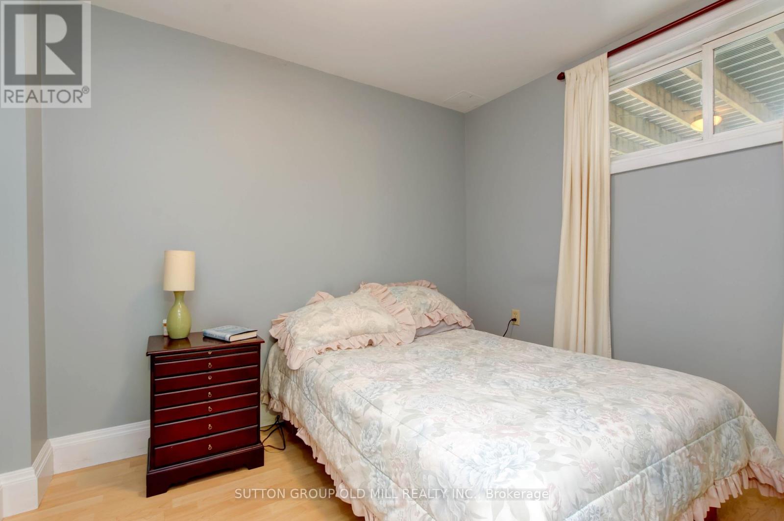 14 Louisa Street, Toronto, Ontario  M8V 2K6 - Photo 28 - W12408212