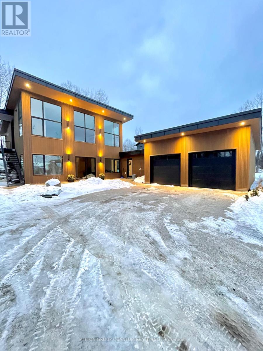 150 Sunset Boulevard, Blue Mountains, Ontario  N0H 2P0 - Photo 1 - X12036940