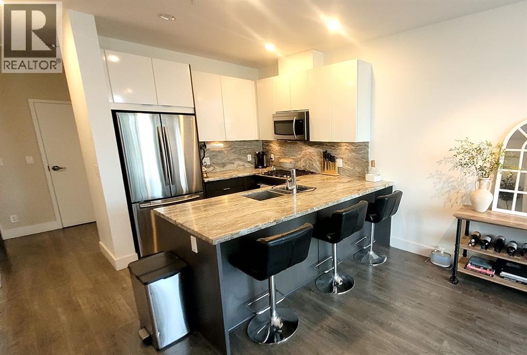 Property at 111 Confluence Mews SE image 5