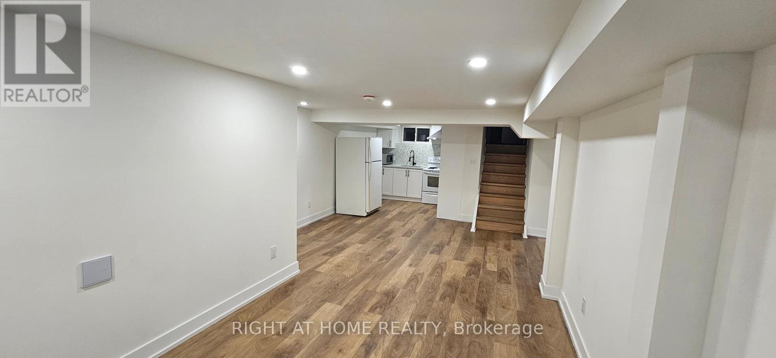 Lower Level - 38 Jasper Drive, Aurora, Ontario  L4G 3B9 - Photo 2 - N12408245