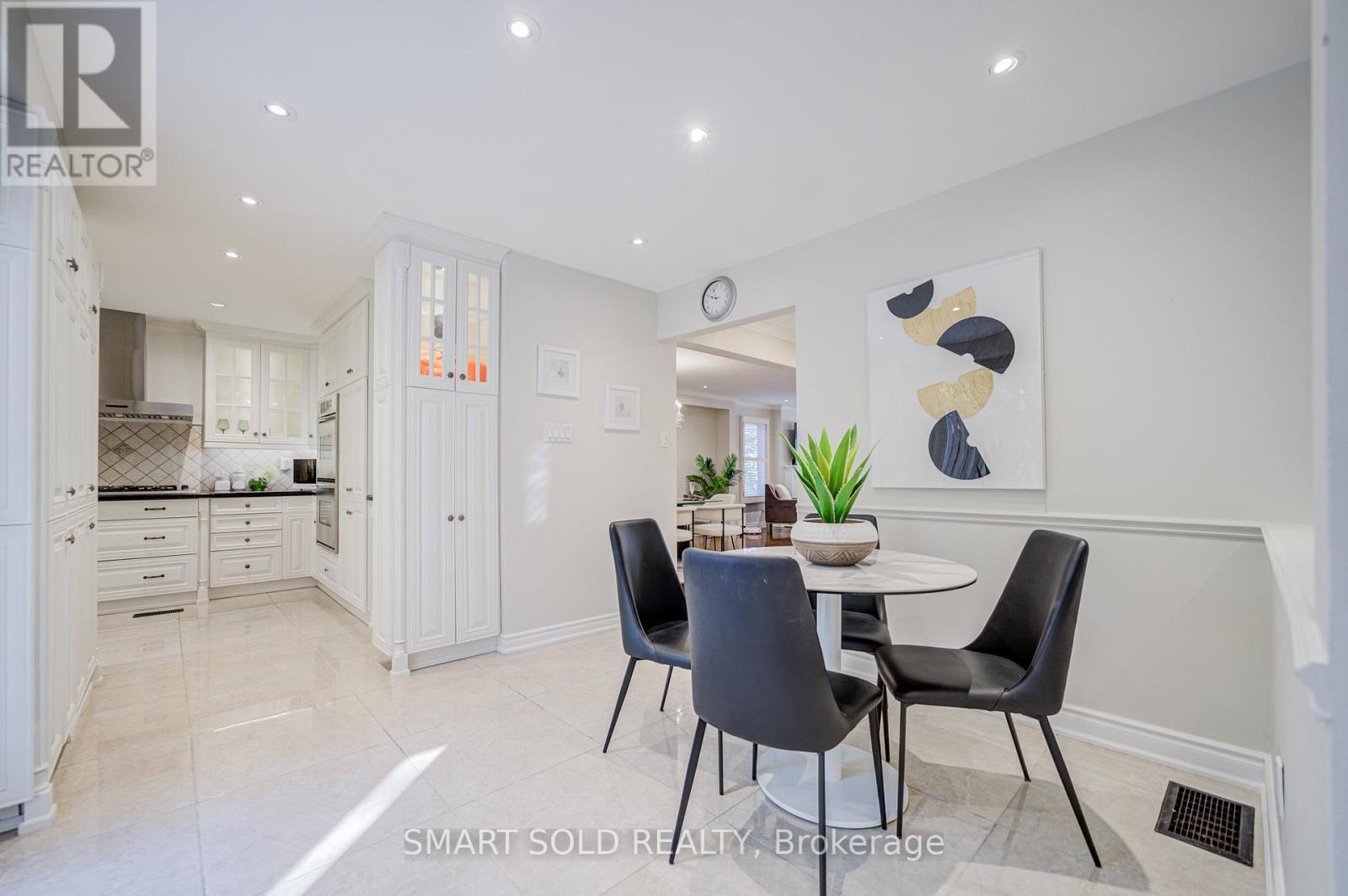 200 Rosedale Heights Drive, Vaughan (Uplands), Ontario  L4J 4W4 - Photo 15 - N12406920