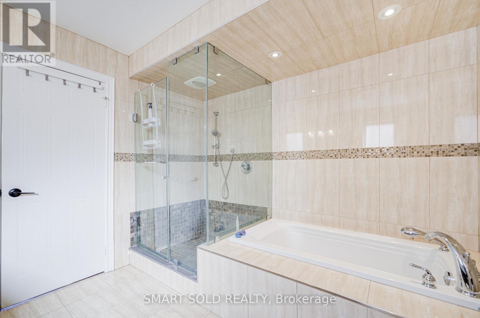 200 Rosedale Heights Drive, Vaughan (Uplands), Ontario  L4J 4W4 - Photo 31 - N12406920