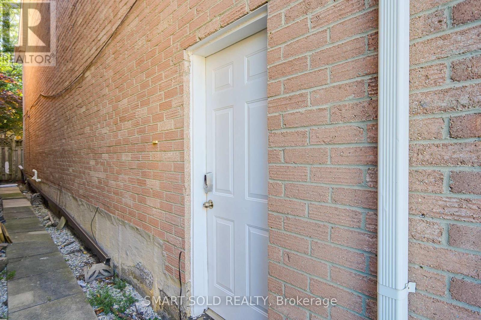 200 Rosedale Heights Drive, Vaughan (Uplands), Ontario  L4J 4W4 - Photo 43 - N12406920
