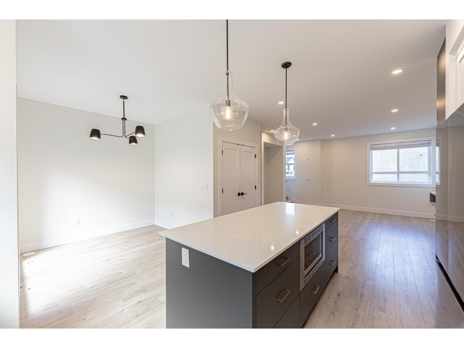 7 16358 23a Avenue, Surrey, British Columbia  V3Z 1J7 - Photo 13 - R3048374