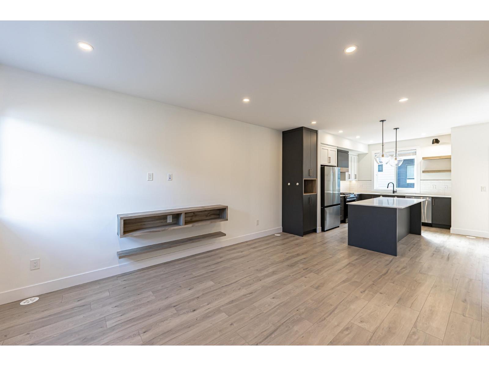 7 16358 23a Avenue, Surrey, British Columbia  V3Z 1J7 - Photo 10 - R3048374