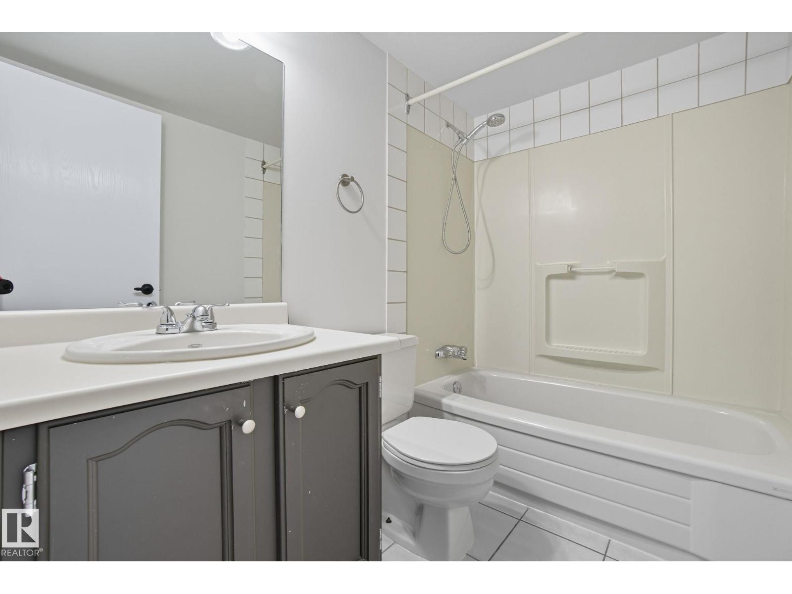 #6 10160 119 St Nw, Edmonton, Alberta  T5K 1Y9 - Photo 19 - E4458061