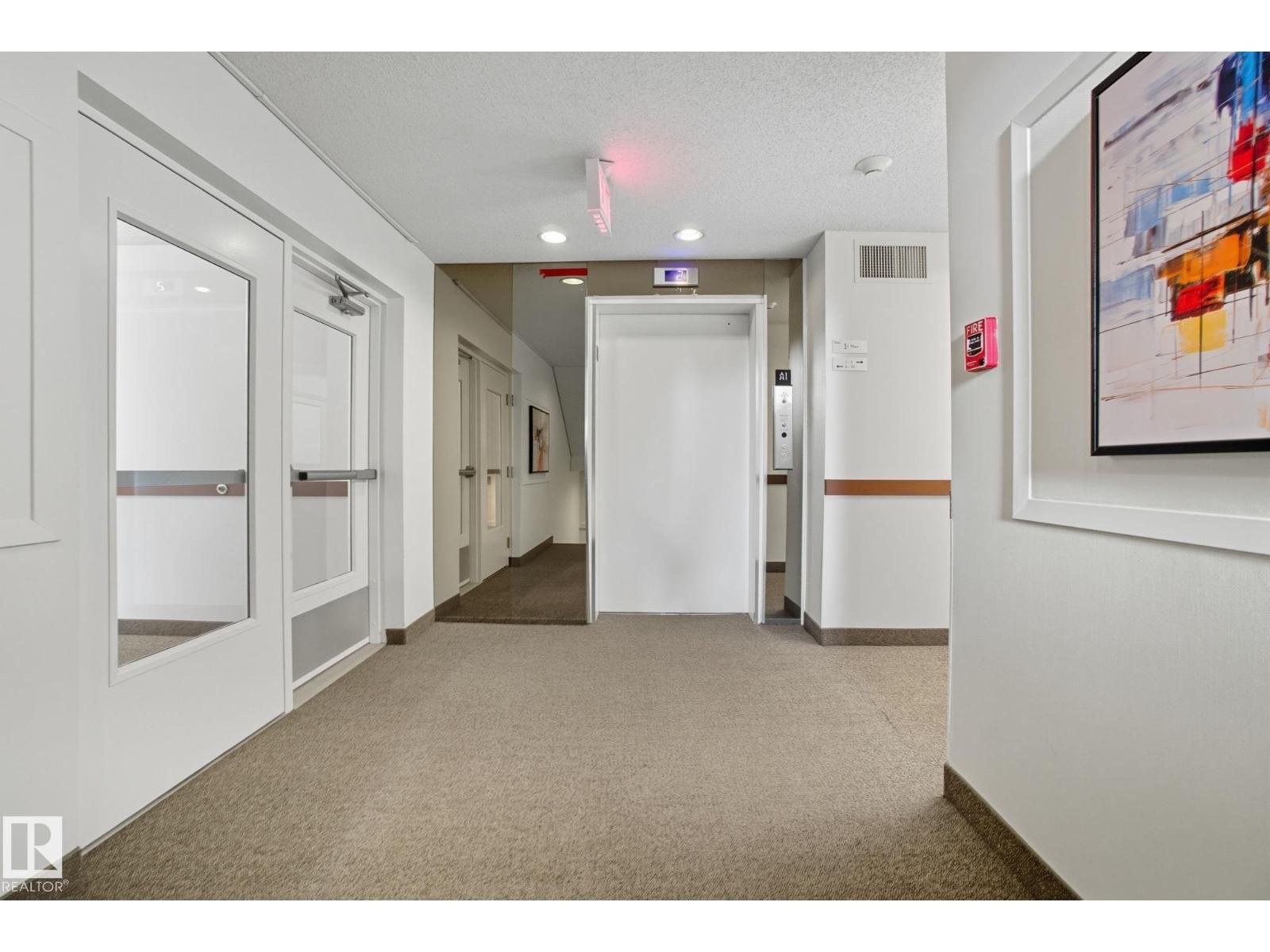 #6 10160 119 St Nw, Edmonton, Alberta  T5K 1Y9 - Photo 36 - E4458061