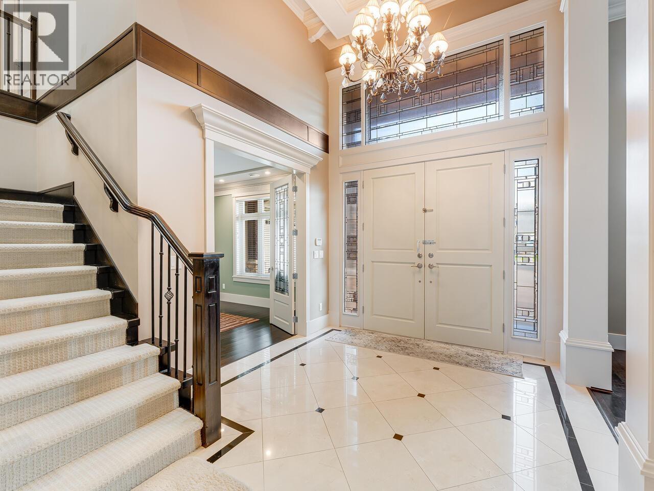 3780 Royalmore Avenue, Richmond, British Columbia  V7C 1P6 - Photo 5 - R3048820