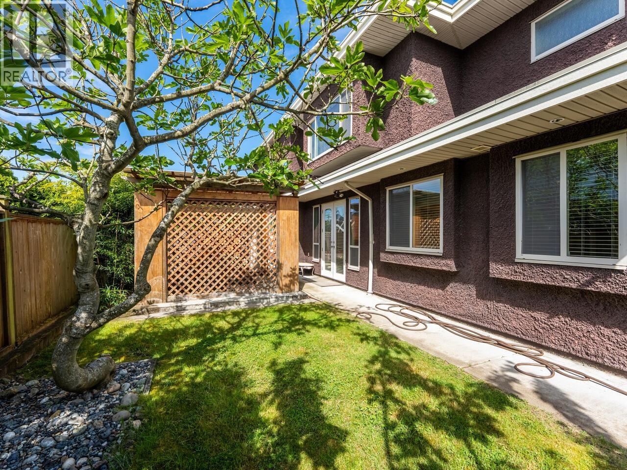 3780 Royalmore Avenue, Richmond, British Columbia  V7C 1P6 - Photo 33 - R3048820