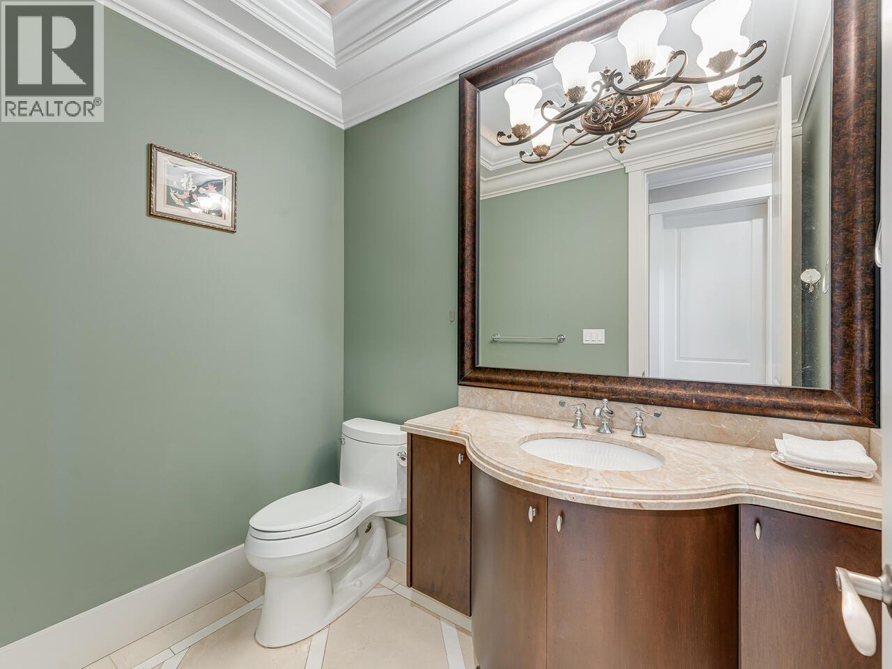 3780 Royalmore Avenue, Richmond, British Columbia  V7C 1P6 - Photo 15 - R3048820