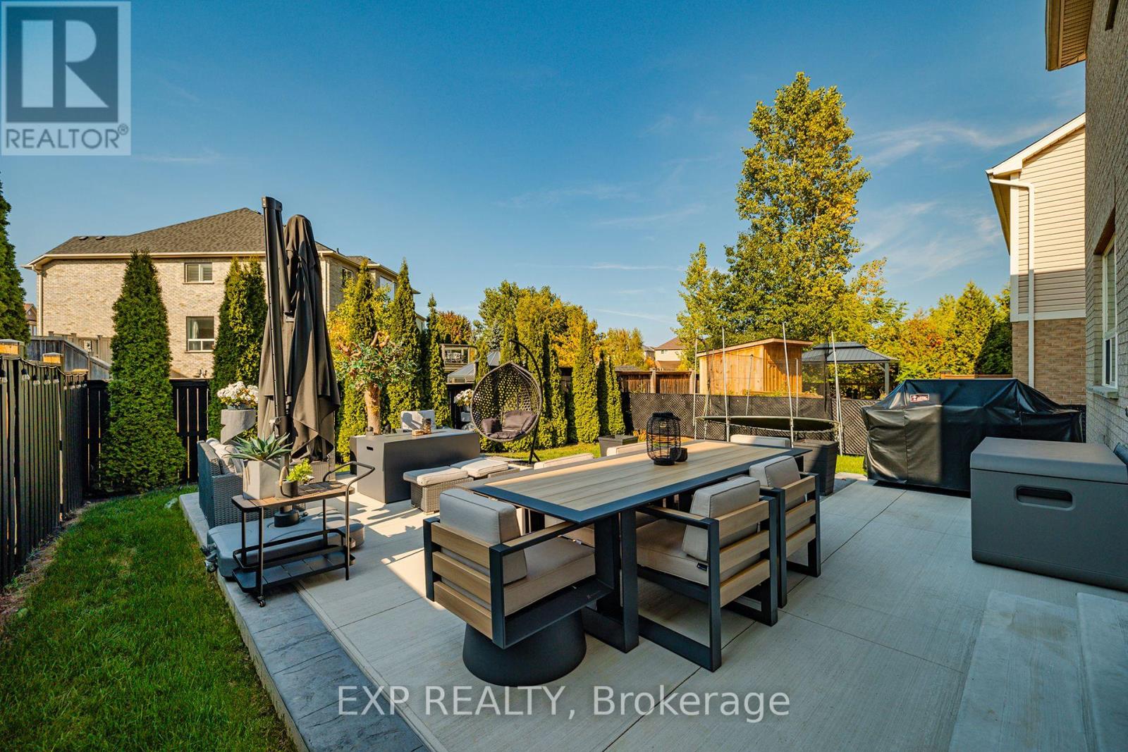 243 Sims Estate Drive, Kitchener, Ontario  N2A 4L4 - Photo 37 - X12406287