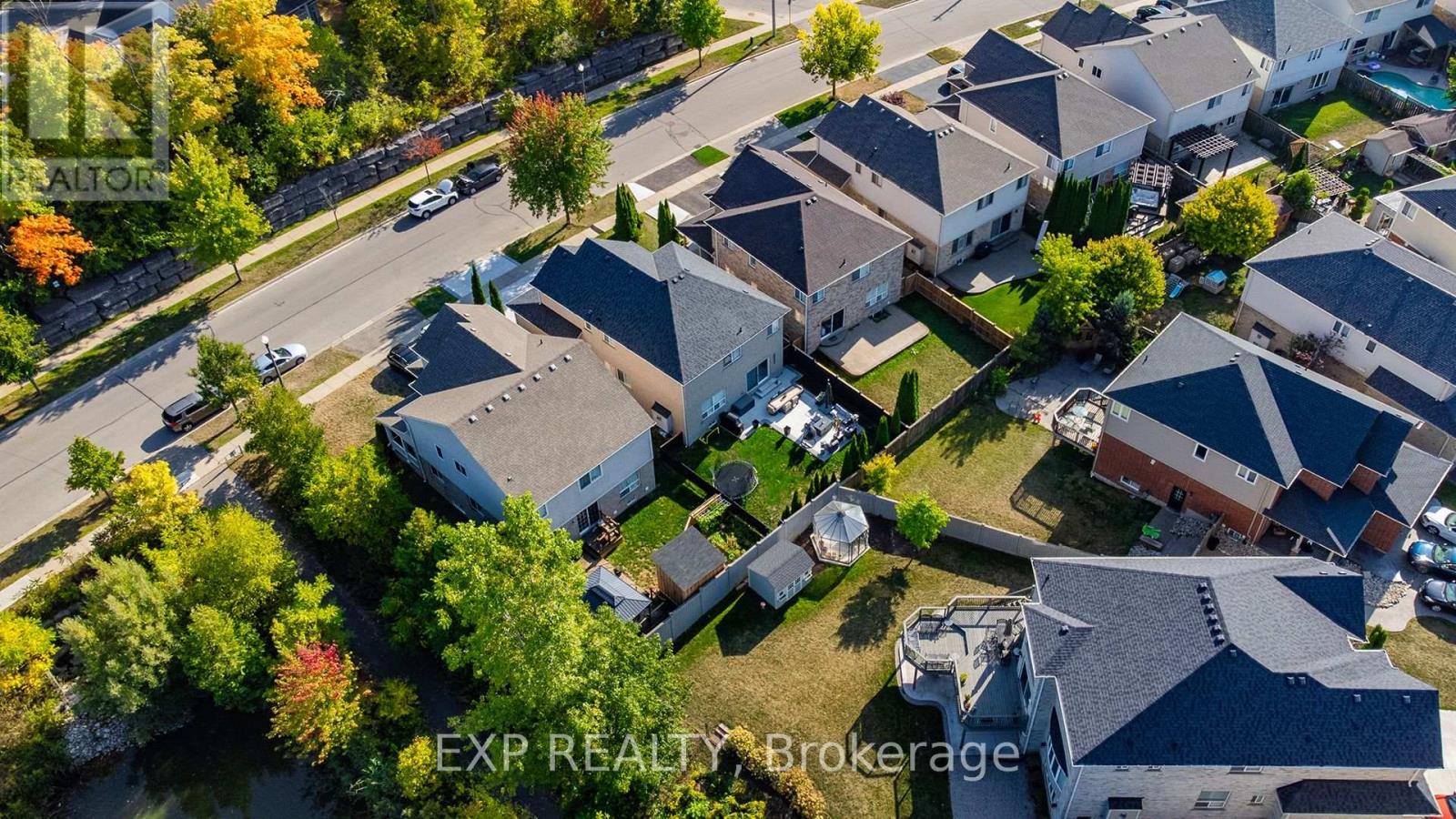 243 Sims Estate Drive, Kitchener, Ontario  N2A 4L4 - Photo 44 - X12406287