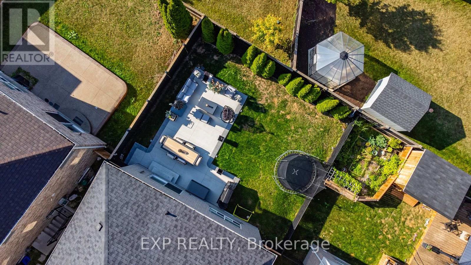 243 Sims Estate Drive, Kitchener, Ontario  N2A 4L4 - Photo 43 - X12406287