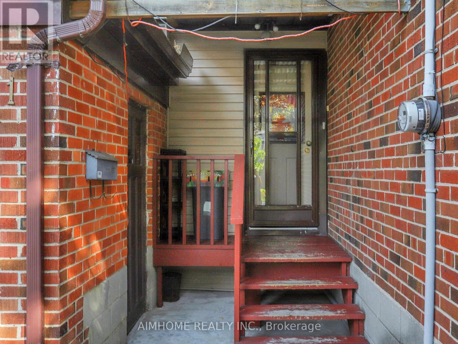 61 Talbot Road, Toronto, Ontario  M2M 1S1 - Photo 2 - C12408283