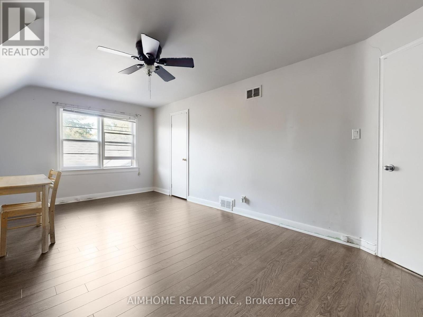 61 Talbot Road, Toronto, Ontario  M2M 1S1 - Photo 25 - C12408283