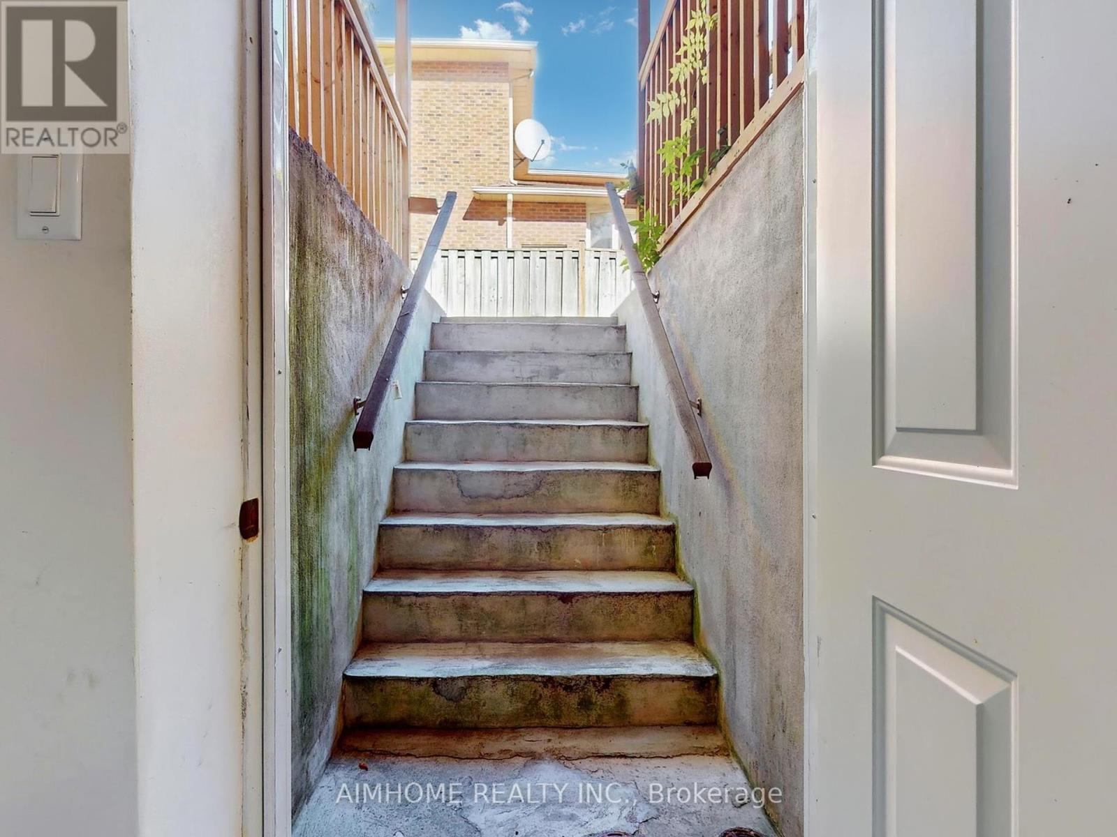61 Talbot Road, Toronto, Ontario  M2M 1S1 - Photo 42 - C12408283