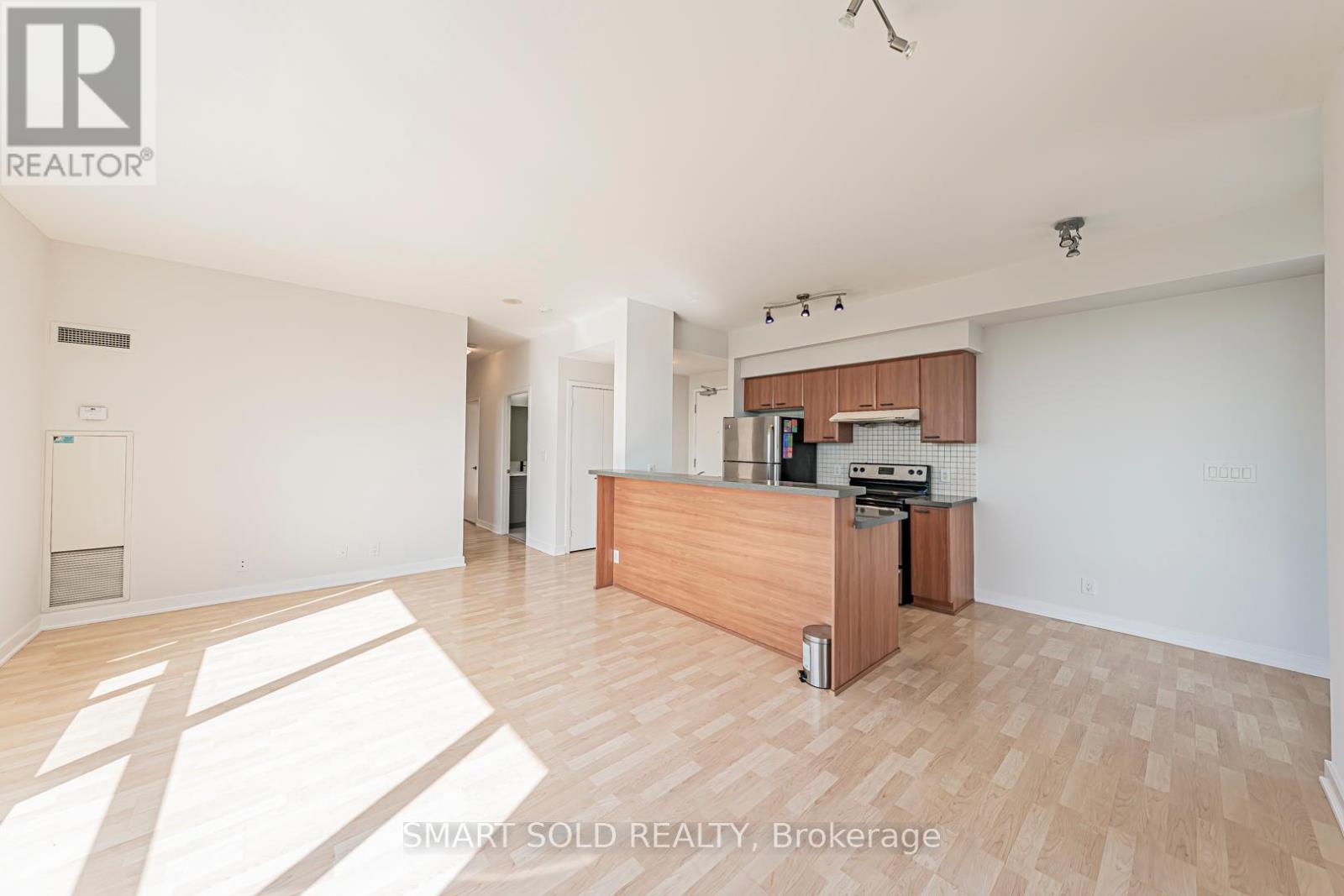 Ph506 - 38 Lee Centre Drive, Toronto, Ontario  M1H 3J7 - Photo 12 - E12408280