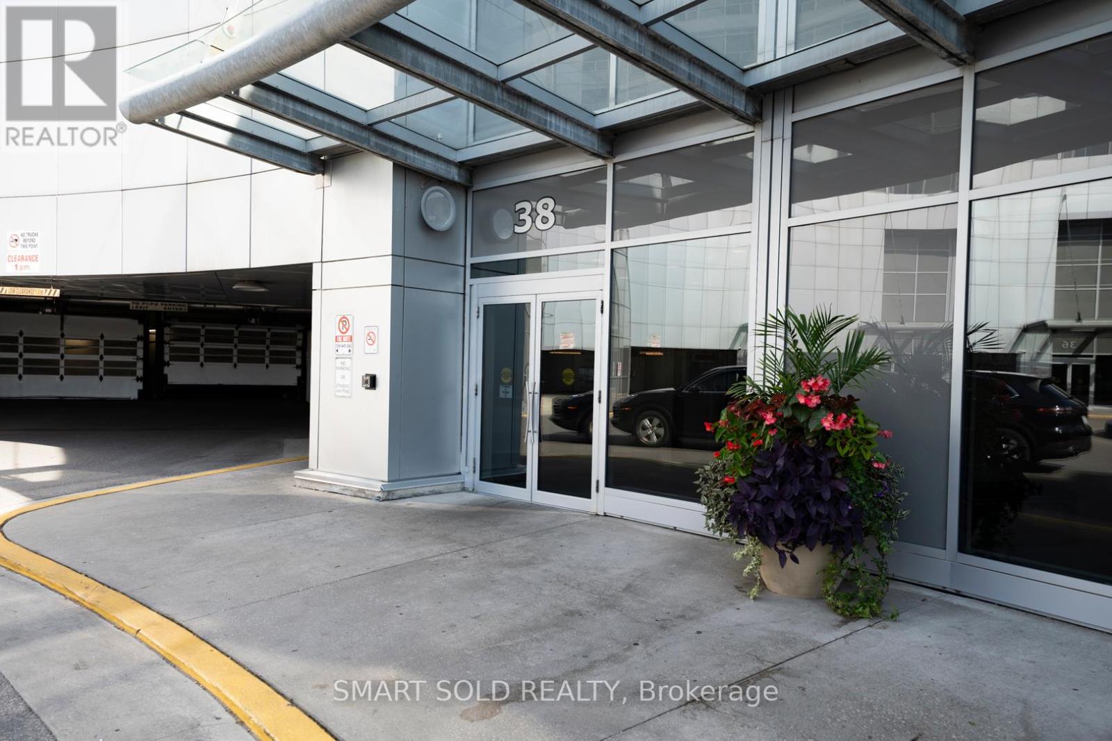 Ph506 - 38 Lee Centre Drive, Toronto, Ontario  M1H 3J7 - Photo 32 - E12408280