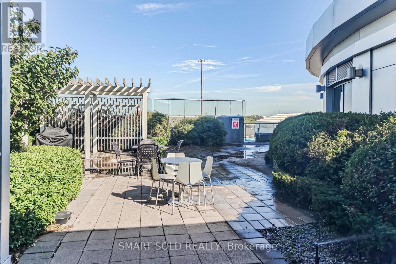 Ph506 - 38 Lee Centre Drive, Toronto, Ontario  M1H 3J7 - Photo 39 - E12408280