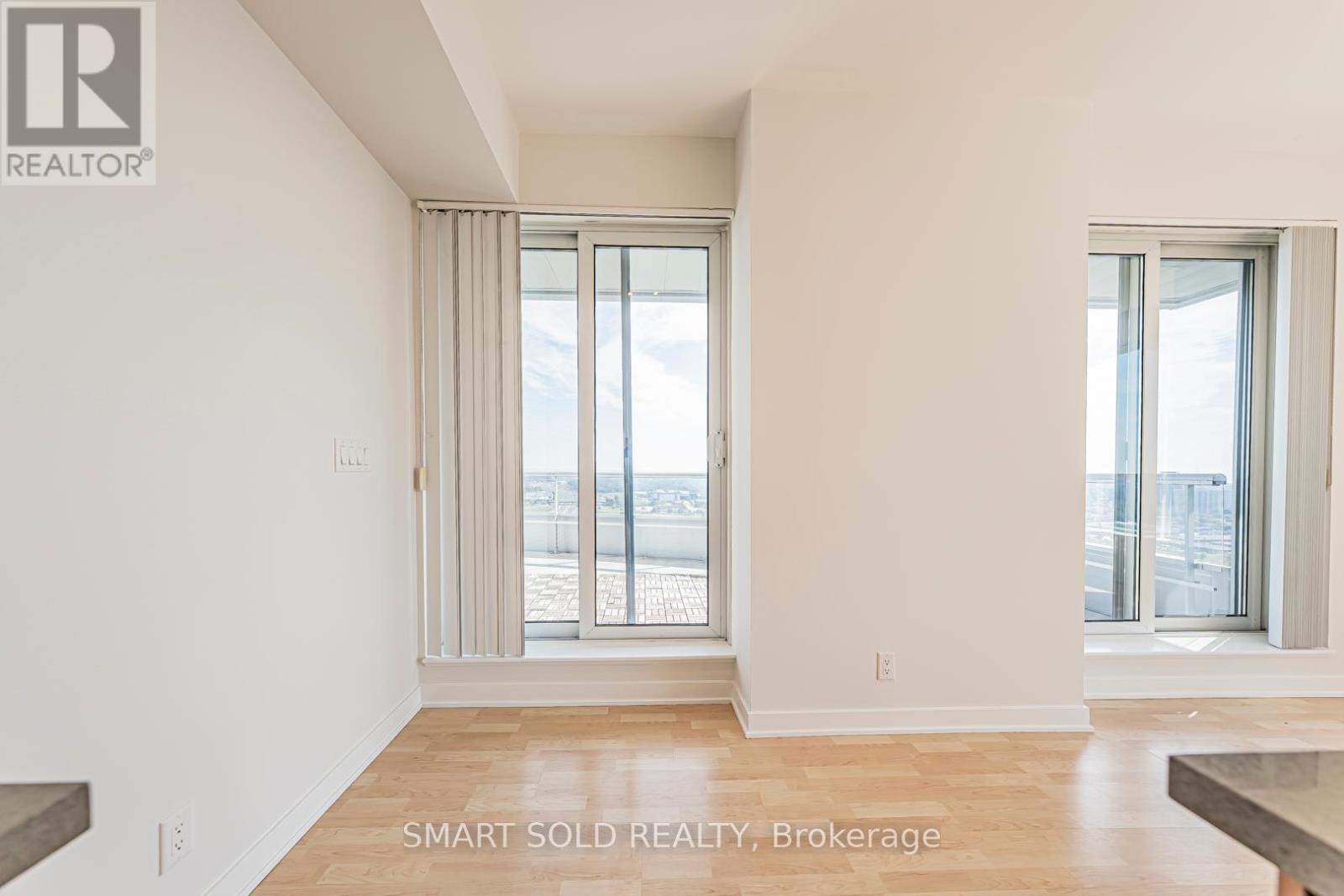 Ph506 - 38 Lee Centre Drive, Toronto, Ontario  M1H 3J7 - Photo 7 - E12408280