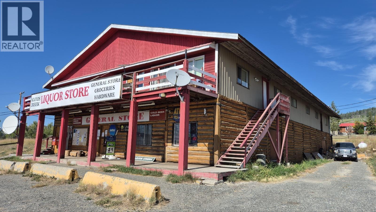 7664 CHILCOTIN-BELLA COOLA HIGHWAY, Williams Lake, British Columbia