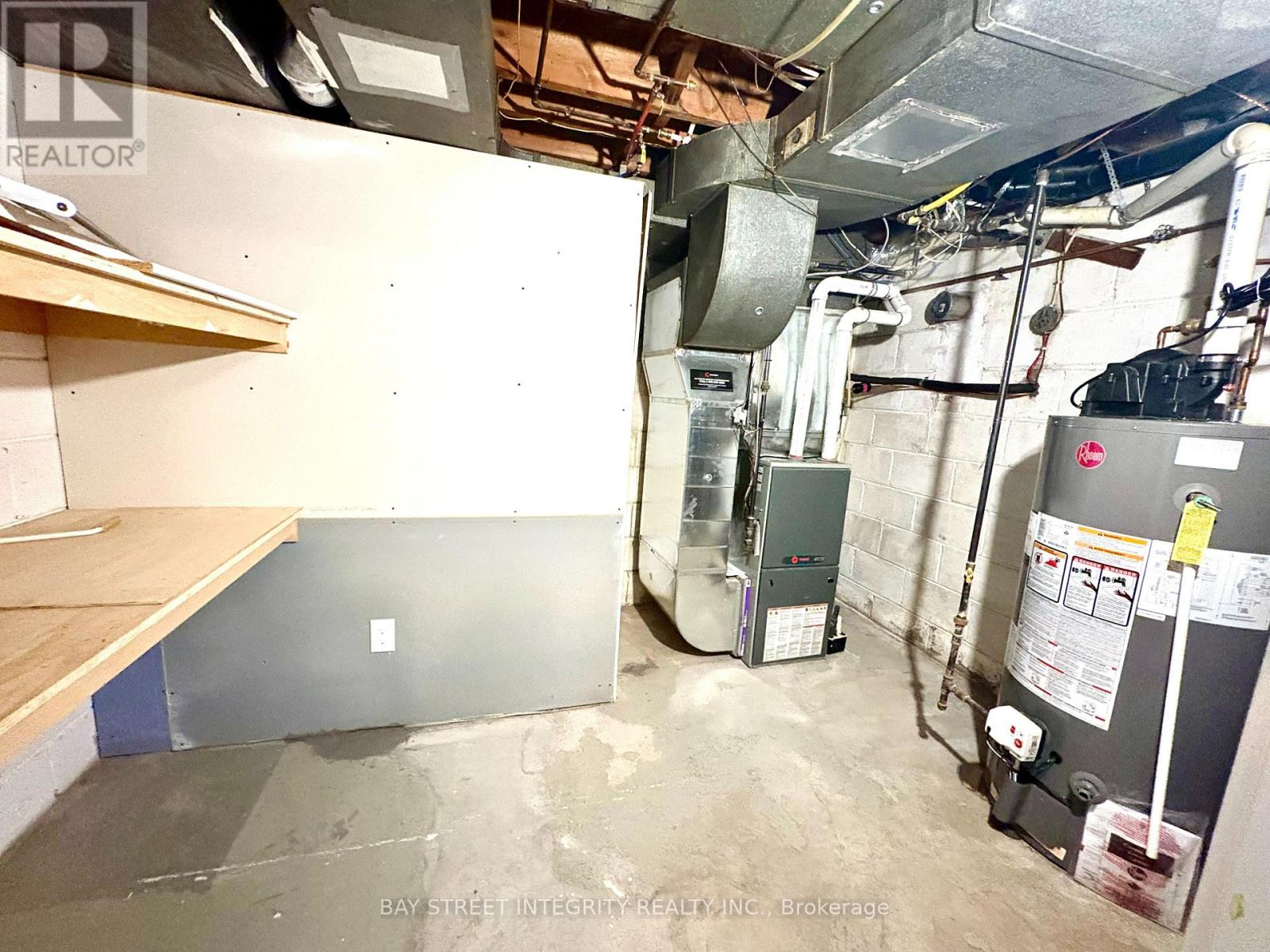 1270 Crossfield Bend, Mississauga, Ontario  L5G 3P4 - Photo 32 - W12408288