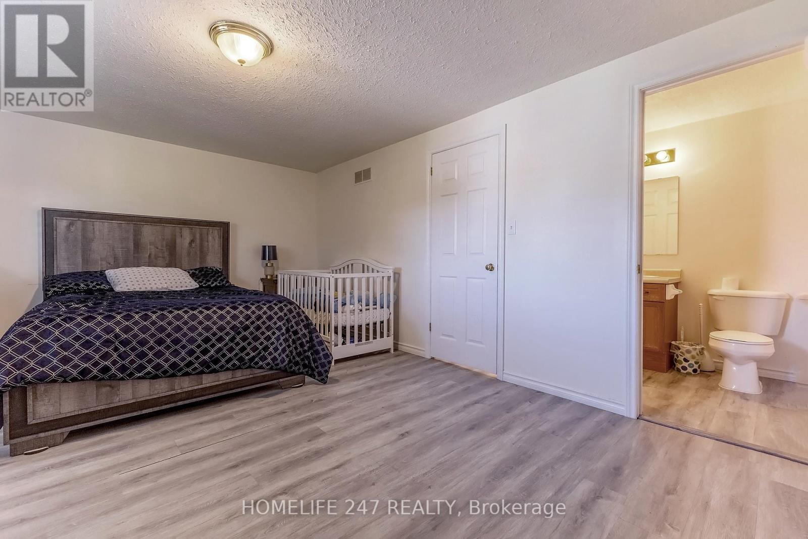 5 - 31 Schroder Crescent, Guelph, Ontario  N1E 7M6 - Photo 22 - X12408281
