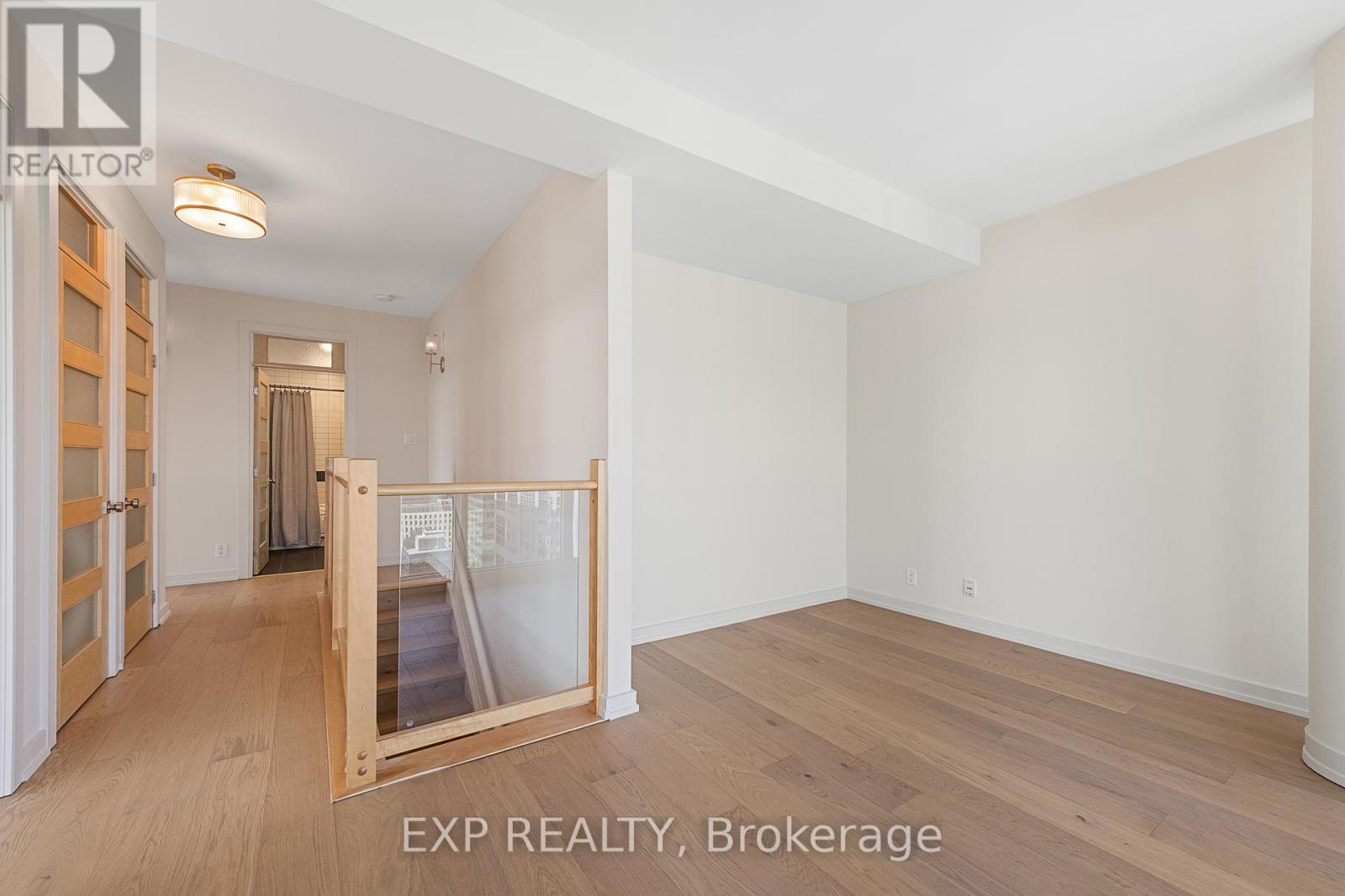 2309 - 324 Laurier Avenue W, Ottawa, Ontario  K1N 6P6 - Photo 16 - X12408317