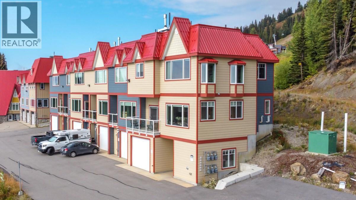 9905 Pinnacles Road Unit# 6, Silver Star, British Columbia  V1B 0S2 - Photo 2 - 10363106
