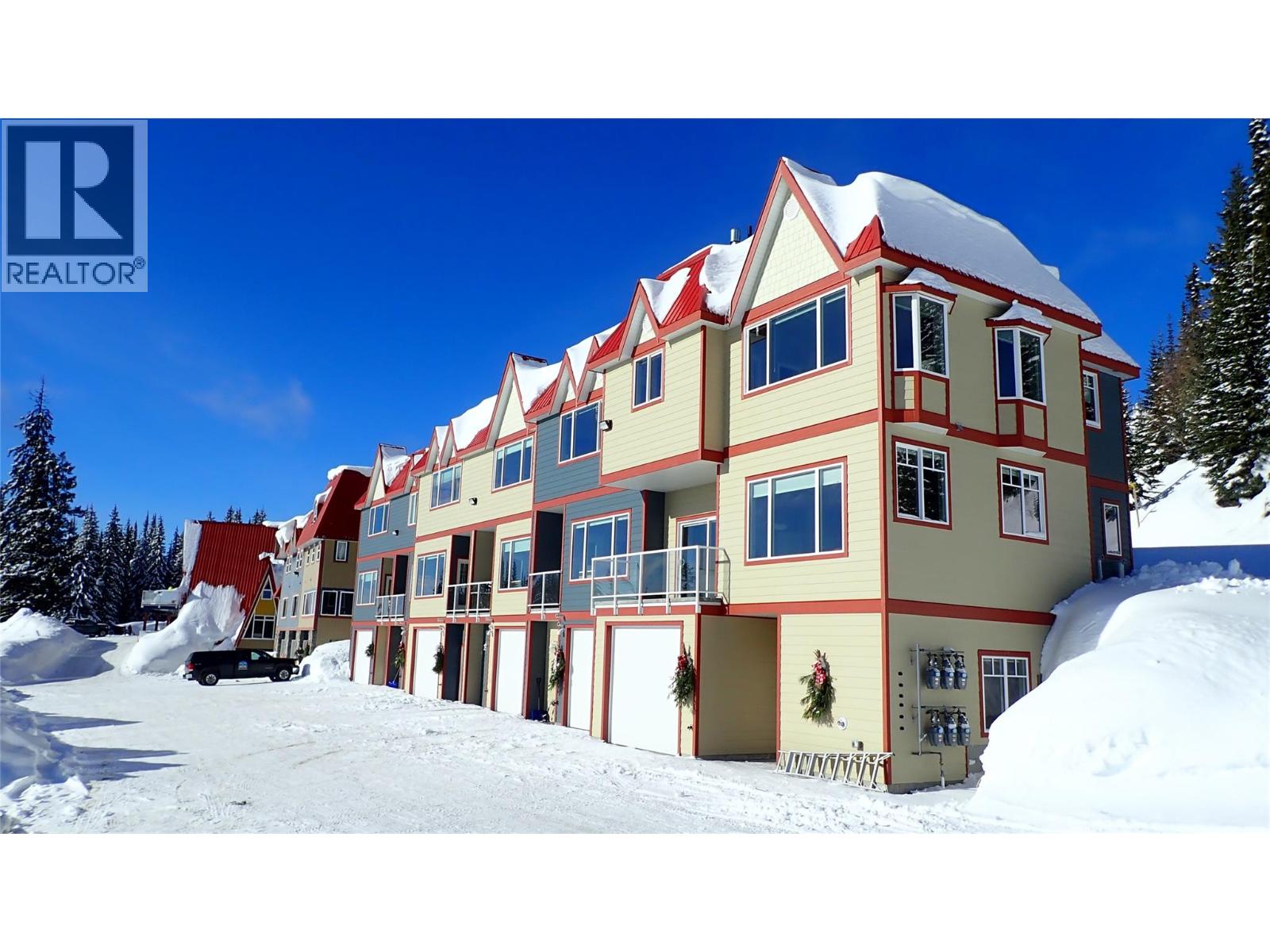9905 Pinnacles Road Unit# 6, Silver Star, British Columbia  V1B 0S2 - Photo 5 - 10363106