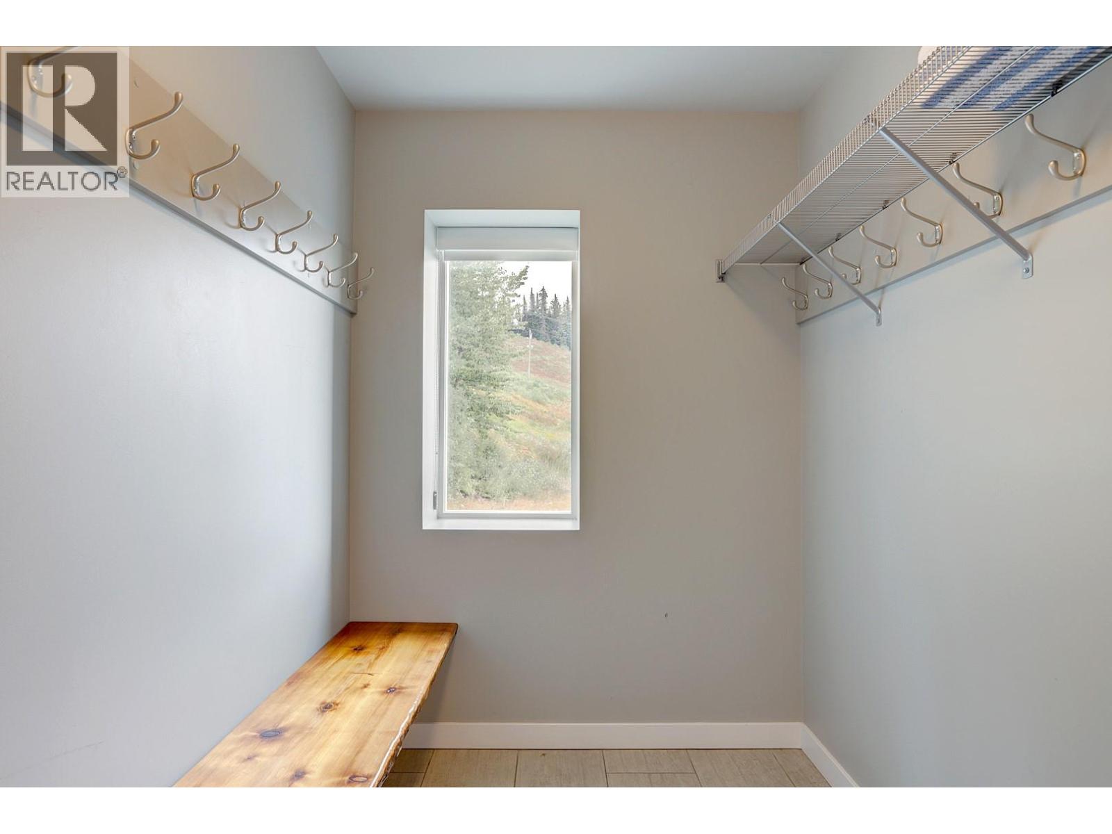 9905 Pinnacles Road Unit# 6, Silver Star, British Columbia  V1B 0S2 - Photo 37 - 10363106