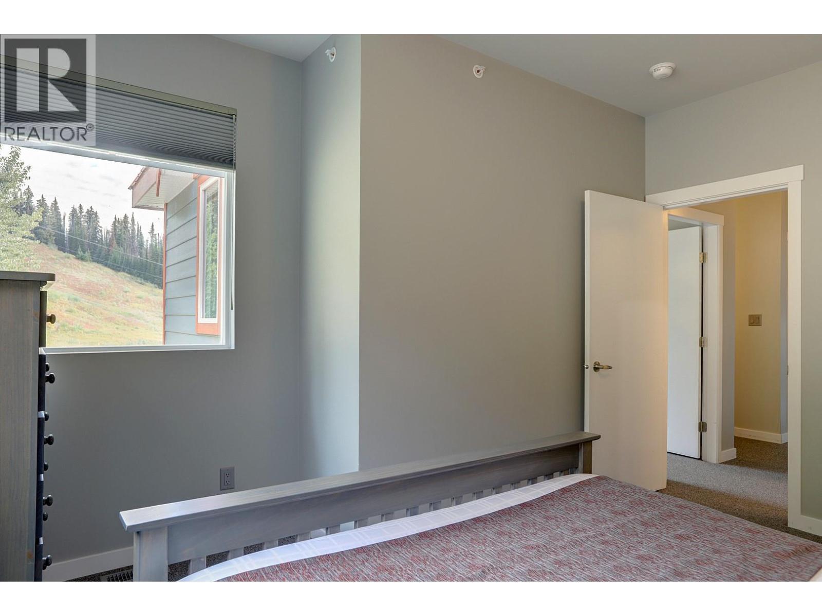 9905 Pinnacles Road Unit# 6, Silver Star, British Columbia  V1B 0S2 - Photo 62 - 10363106