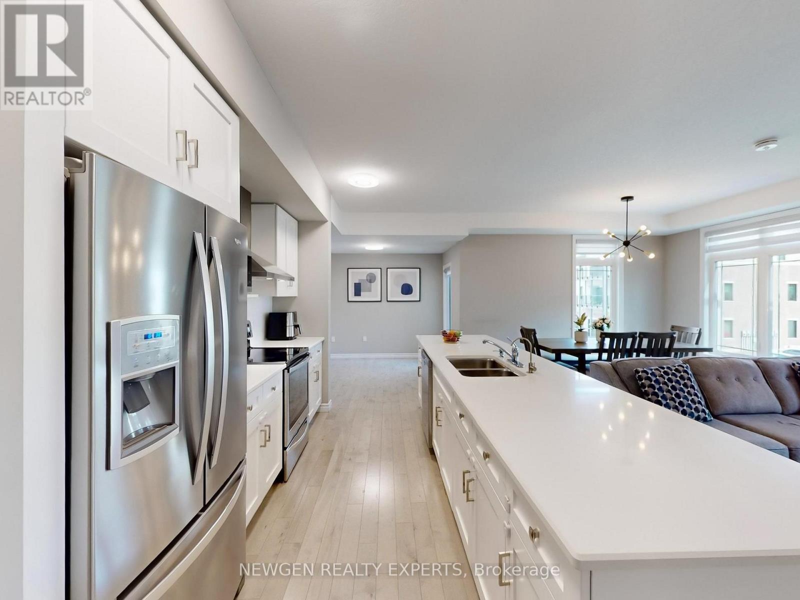 48 - 107 Westra Drive, Guelph/eramosa, Ontario  N1K 0A5 - Photo 10 - X12408307