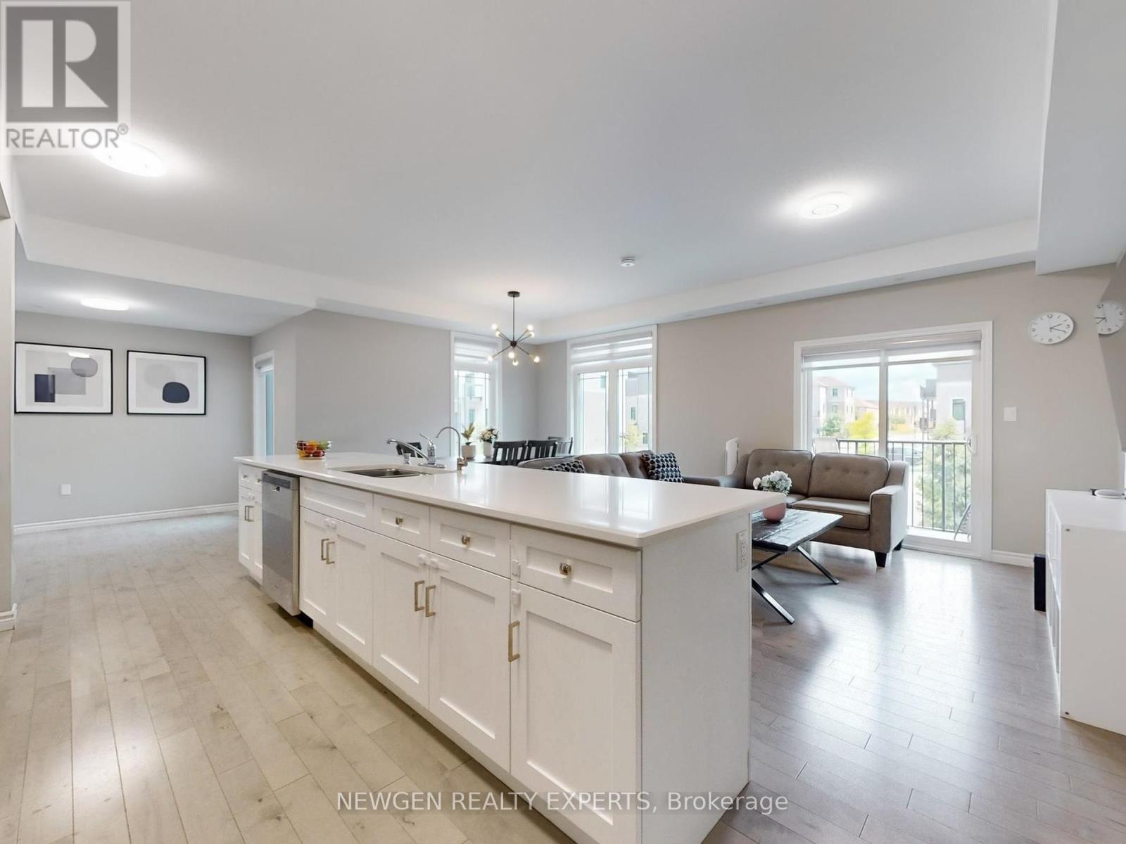 48 - 107 Westra Drive, Guelph/eramosa, Ontario  N1K 0A5 - Photo 11 - X12408307